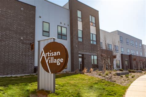 artisan village reviews